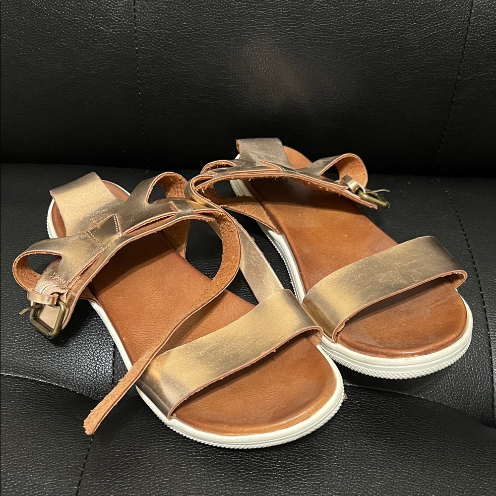Mia Girl Stylish Rose Gold Sandals 7